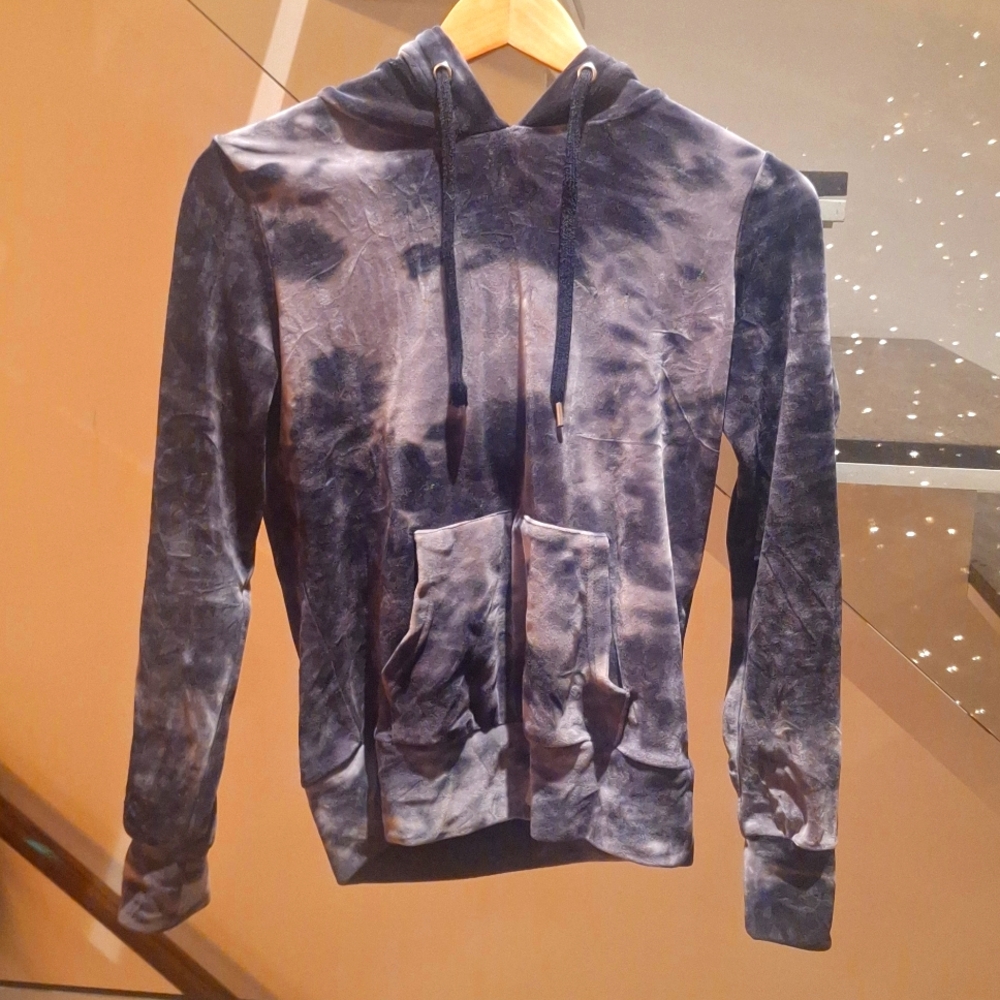 Tye Dye Velure Hoody.